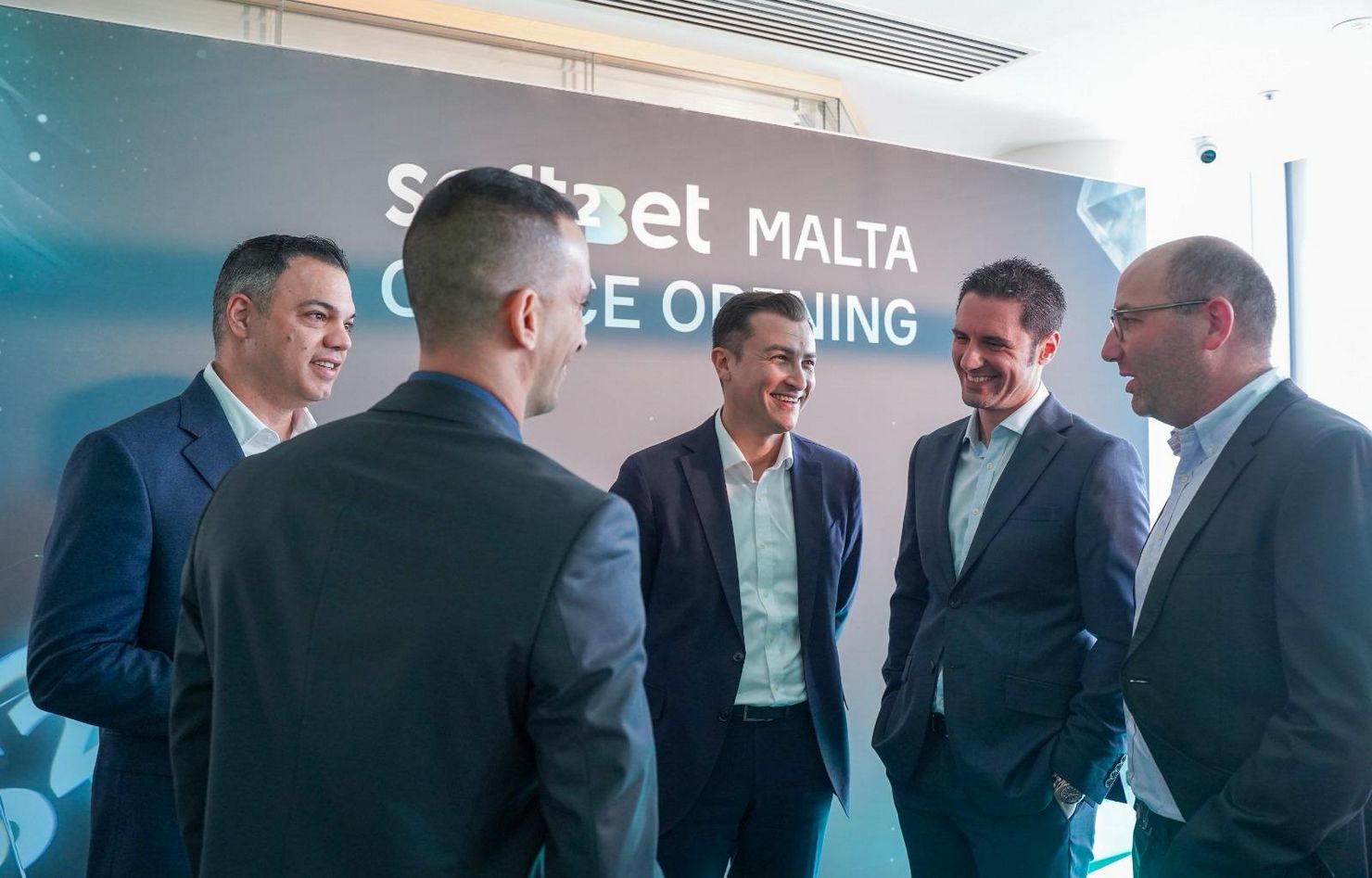 Soft2Bet joint case study demonstrates how assimilation with Amazon equips carriers